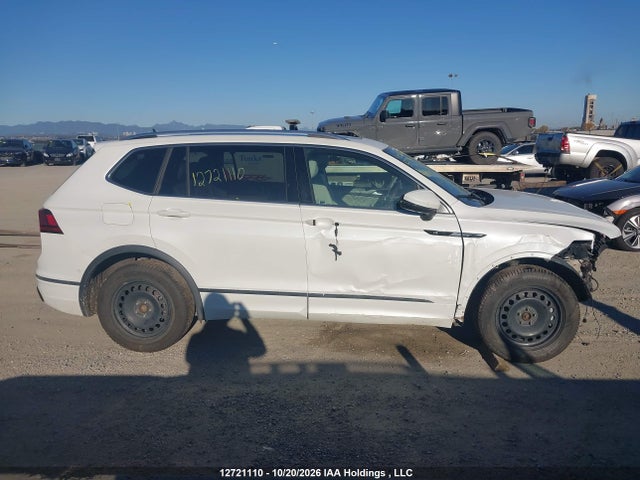 12721110 :رقم المزاد ، 3VV4B7AX7NM155909 vin ، 2022 Volkswagen Tiguan Sel R-line مزاد بيع