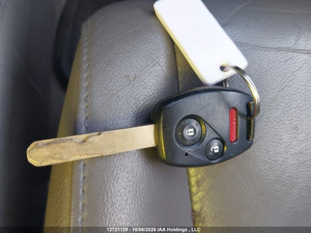 Продажа на аукционе авто 2010 Honda Civic Exl, vin: 2HGFA1F07AH001133, номер лота: 12721129