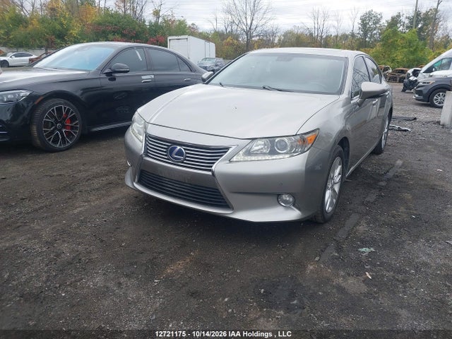 12721175 :رقم المزاد ، JTHBW1GGXF2081164 vin ، 2015 Lexus Es 300h 300h مزاد بيع