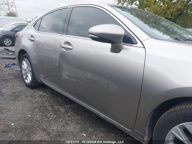 12721175 :رقم المزاد ، JTHBW1GGXF2081164 vin ، 2015 Lexus Es 300h 300h مزاد بيع