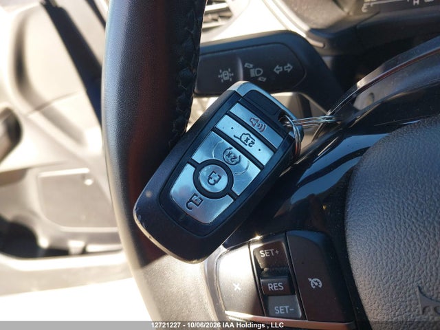 12721227 :رقم المزاد ، 1FMCU9CZ2NUB05697 vin ، 2022 Ford Escape Sel مزاد بيع