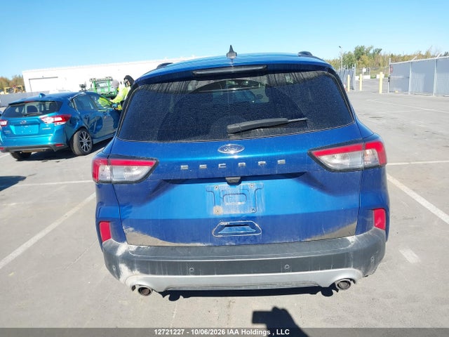 12721227 :رقم المزاد ، 1FMCU9CZ2NUB05697 vin ، 2022 Ford Escape Sel مزاد بيع