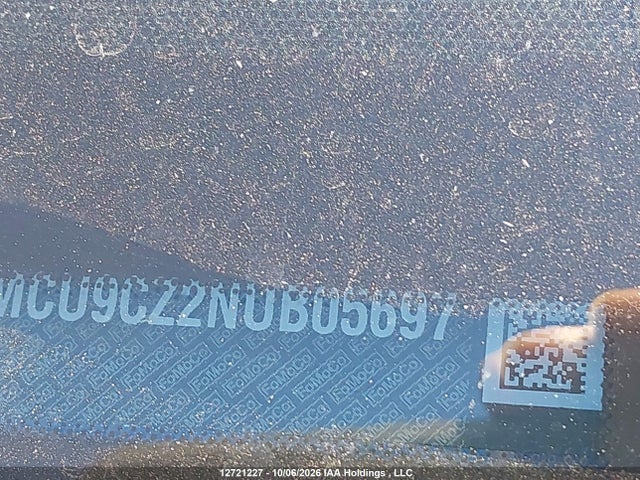 12721227 :رقم المزاد ، 1FMCU9CZ2NUB05697 vin ، 2022 Ford Escape Sel مزاد بيع