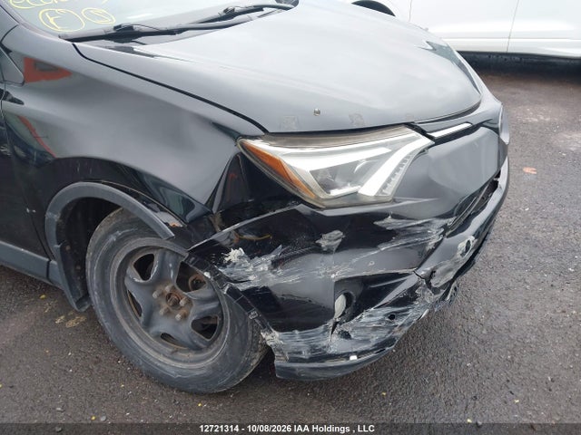 Toyota RAV4 2018 2T3DFREV7JW713628 Image 6