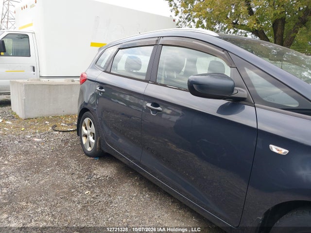 KIA Rondo 2015 KNAHT8A39F7122855 Image 13