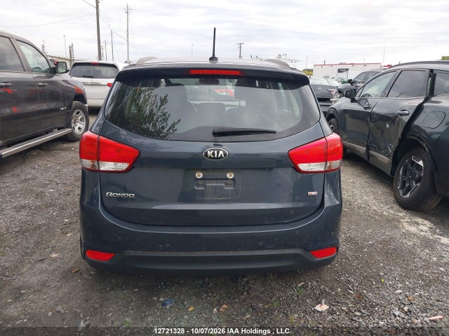 KIA Rondo 2015 KNAHT8A39F7122855 Image 16