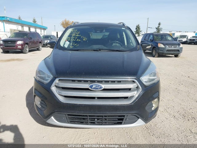 Ford Escape Titanium 2017 1FMCU9J94HUD61105 Image 13