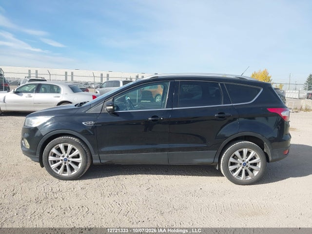 Ford Escape Titanium 2017 1FMCU9J94HUD61105 Image 15