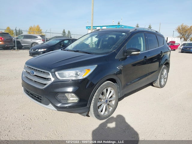 Ford Escape Titanium 2017 1FMCU9J94HUD61105 Image 2