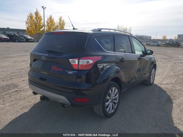 Ford Escape Titanium 2017 1FMCU9J94HUD61105 Image 4