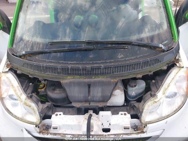 Smart Fortwo Electric Drive Passion 2014 WMEEJ9AA0EK780917 Image 10