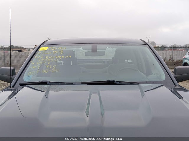 12721357 :رقم المزاد ، 1GCRCNEH2HZ366852 vin ، 2017 Chevrolet Silverado 1500 Wt مزاد بيع