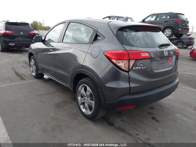 Honda HR-V 2018 3CZRU6H33JM102219 Image 3
