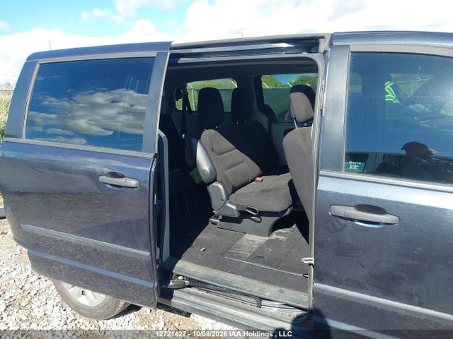12721427 :رقم المزاد ، 2C4RDGBG5ER467619 vin ، 2014 Dodge Grand Caravan Se/sxt مزاد بيع