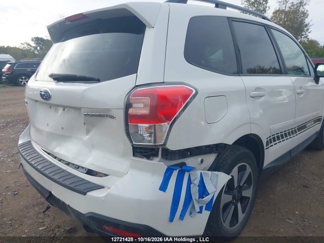 JF2SJEMC3JH416958 Subaru Forester 2.5i Touring