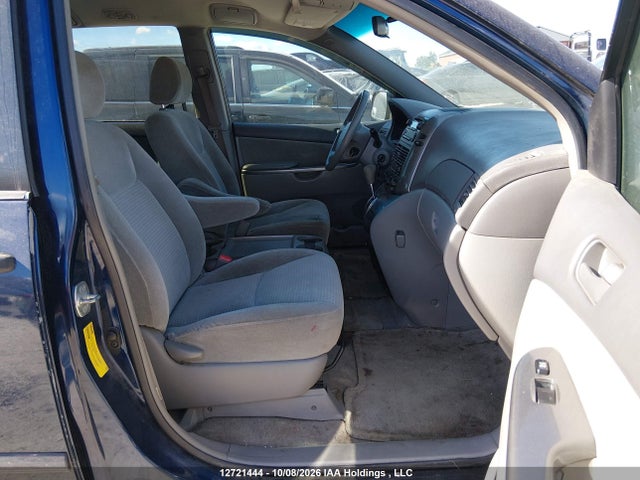 2006 Toyota Sienna Ce მანქანა იყიდება აუქციონზე, vin: 5TDZA29C06S535672, აუქციონის ნომერი: 12721444