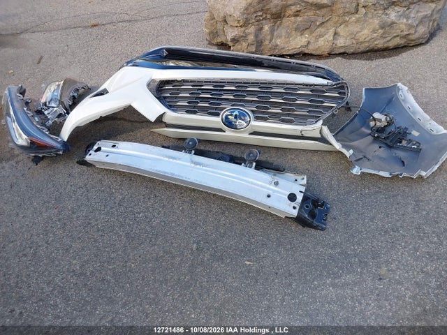 2T3RWRFV6MW124479 Toyota Rav4 Xle