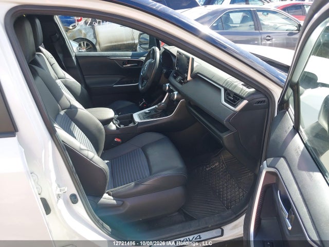 2T3RWRFV6MW124479 Toyota Rav4 Xle