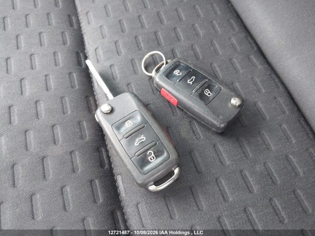 Продажа на аукционе авто 2010 Volkswagen Tiguan Se/sel, vin: WVGBV9AX8AW001837, номер лота: 12721487