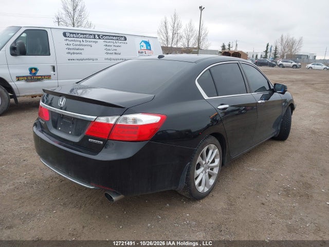 Honda Accord Touring 2014 1HGCR2F91EA805271 Image 4