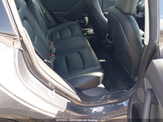 Продажа на аукционе авто 2022 Tesla Model 3 Performance, vin: 5YJ3E1EC3NF243835, номер лота: 12721513