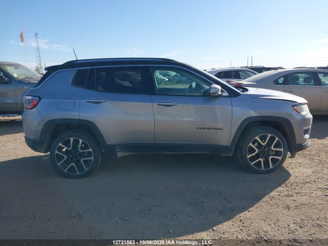 Jeep Compass Limited 2018 3C4NJDCB6JT107372 Image 14