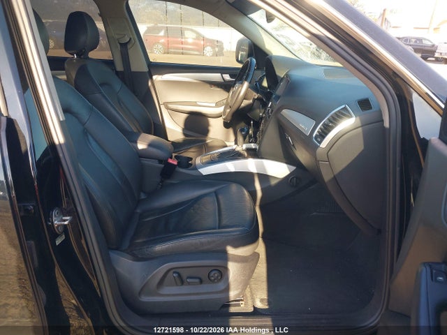 12721598 :رقم المزاد ، WA1LFCFP7CA131419 vin ، 2012 Audi Q5 2.0t Premium مزاد بيع