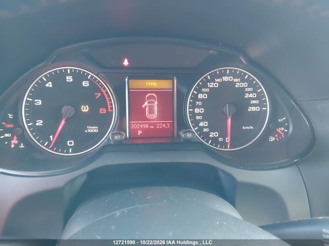 12721598 :رقم المزاد ، WA1LFCFP7CA131419 vin ، 2012 Audi Q5 2.0t Premium مزاد بيع