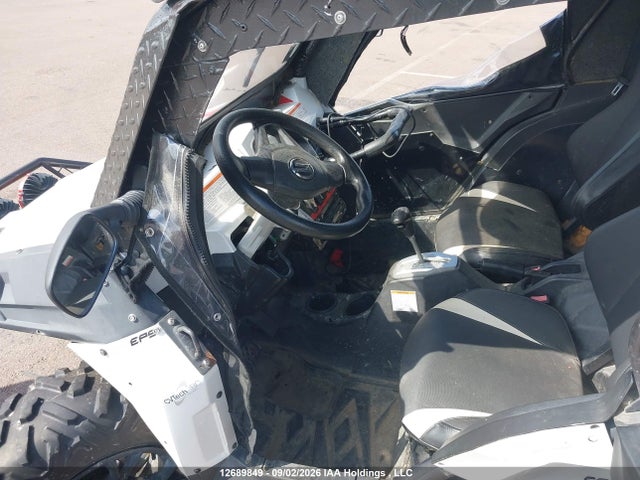 12689849 :رقم المزاد ، LCELVYZ19M6005628 vin ، 2021 Cfmoto Zforce مزاد بيع