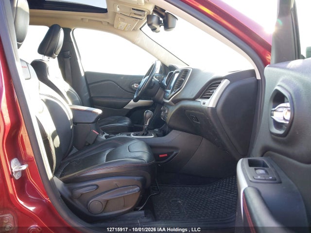 12715917 :رقم المزاد ، 1C4PJMBSXHD225516 vin ، 2017 Jeep Cherokee Trailhawk مزاد بيع