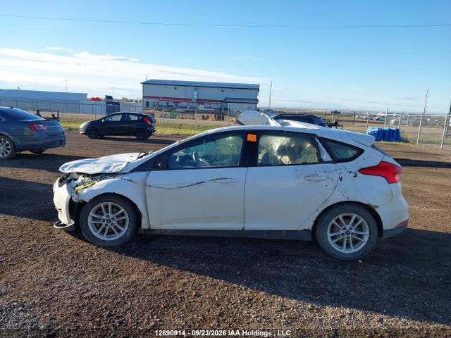 Ford FOCUS SE 2016 1FADP3K20GL400295 Image 12