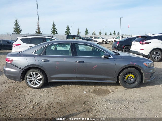 Продажа на аукционе авто 2021 Volkswagen Passat Highline, vin: 1VWBA7A31MC015938, номер лота: 12695631