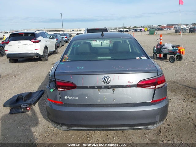 Продажа на аукционе авто 2021 Volkswagen Passat Highline, vin: 1VWBA7A31MC015938, номер лота: 12695631