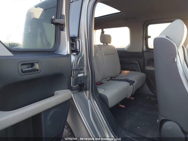 12702741 :رقم المزاد ، 5J6YH28747L006329 vin ، 2007 Honda Element Ex-p مزاد بيع