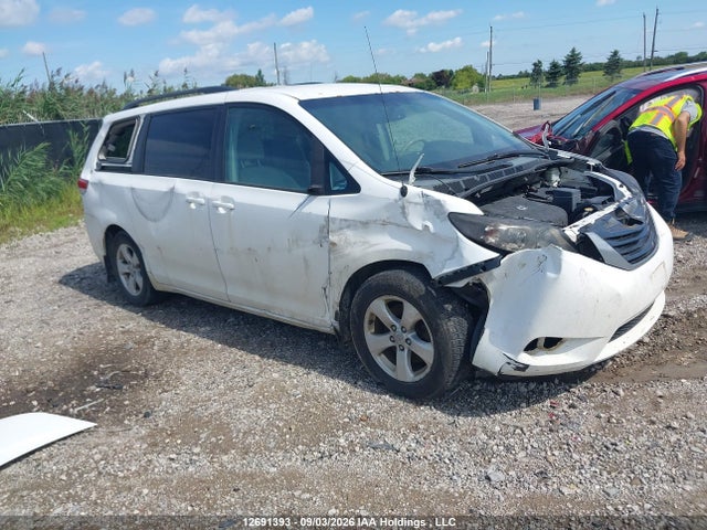 Aukcja sprzedaży 2012 Toyota Sienna, vin: 5TDKK3DC0CS193809, numer aukcji: 12691393