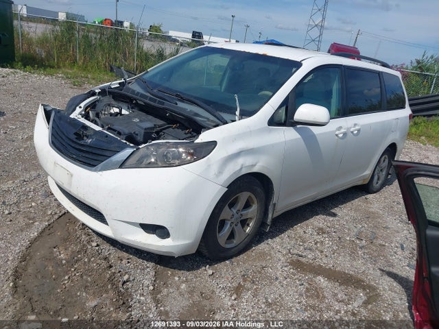 Aukcja sprzedaży 2012 Toyota Sienna, vin: 5TDKK3DC0CS193809, numer aukcji: 12691393