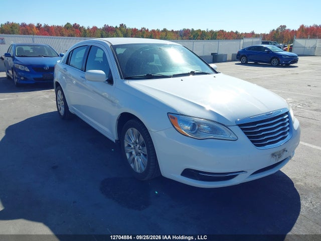 12704884 :رقم المزاد ، 1C3CCBAB6DN751357 vin ، 2013 Chrysler 200 Lx مزاد بيع