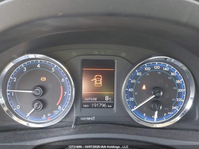 2T1BURHE3KC180133 Toyota Corolla