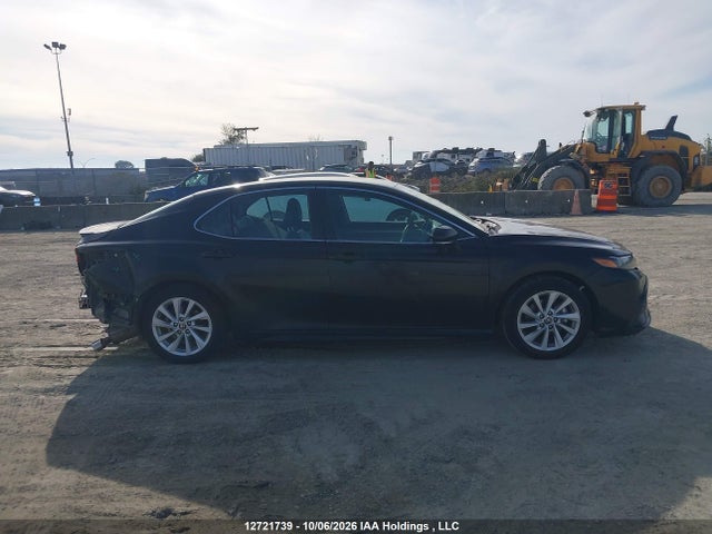 12721739 :رقم المزاد ، 4T1G11AK6RU251575 vin ، 2024 Toyota Camry Se Night Shade/se مزاد بيع