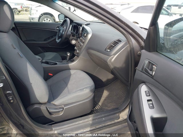 KIA Optima Lx 2015 KNAGM4A76F5637828 Image 5