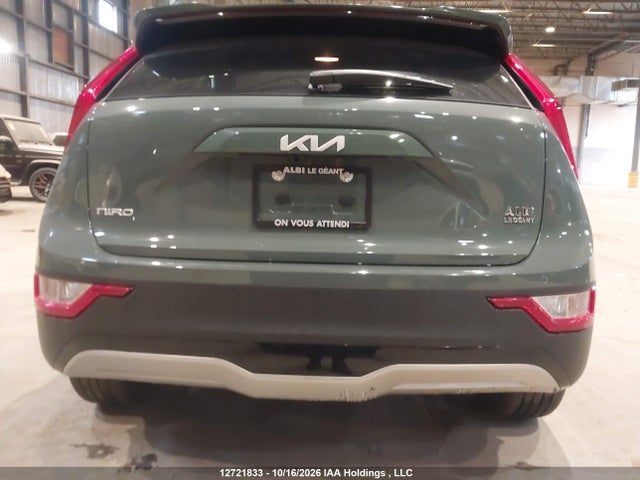 KNDCR3L1XT5161522 KIA Niro Wind