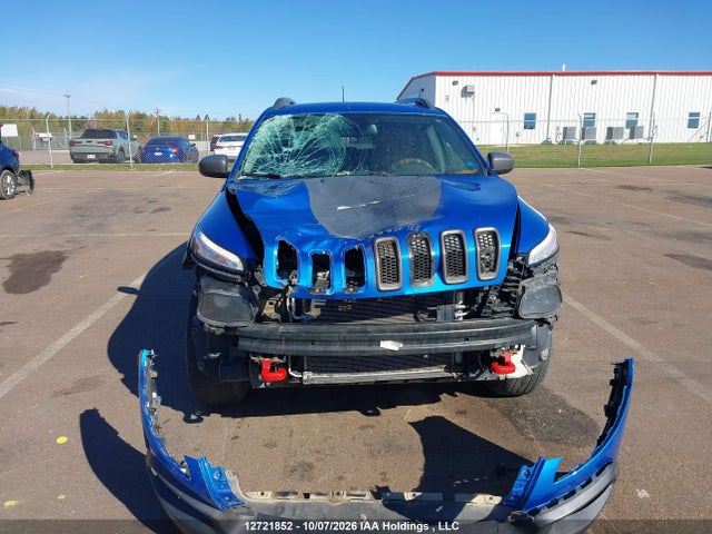 12721852 :رقم المزاد ، 1C4PJMBS1HW608183 vin ، 2017 Jeep Cherokee Trailhawk مزاد بيع