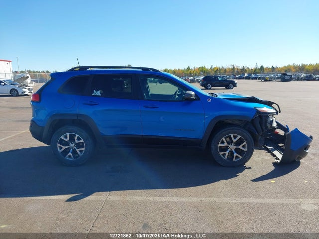 12721852 :رقم المزاد ، 1C4PJMBS1HW608183 vin ، 2017 Jeep Cherokee Trailhawk مزاد بيع