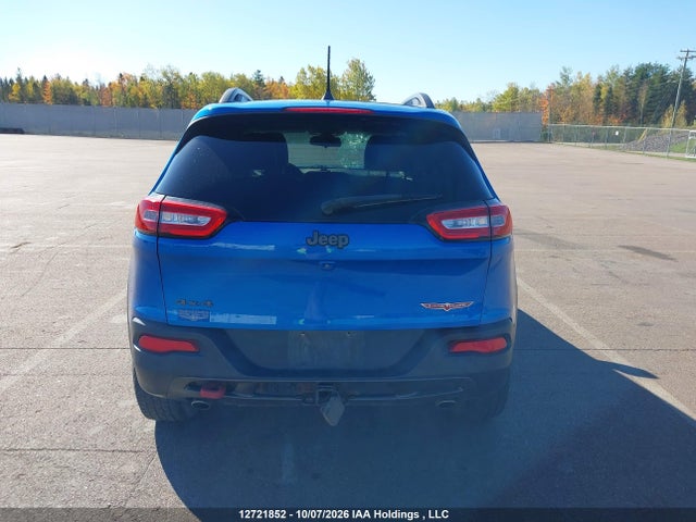 12721852 :رقم المزاد ، 1C4PJMBS1HW608183 vin ، 2017 Jeep Cherokee Trailhawk مزاد بيع
