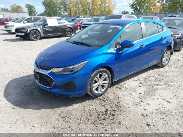 Chevrolet Cruze 2019 3G1BE6SM8KS563699 Image 2