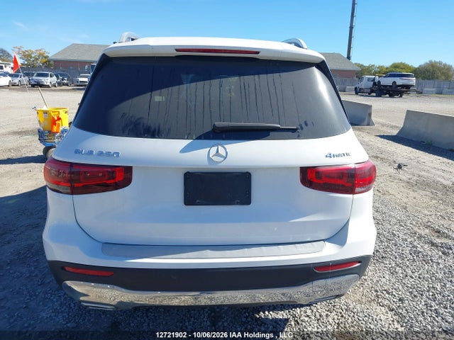 W1N4M4HB8MW154888 Mercedes-Benz Glb 250 4matic