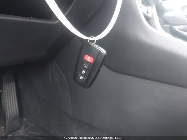 2T3RWRFV8RW237566 Toyota RAV4