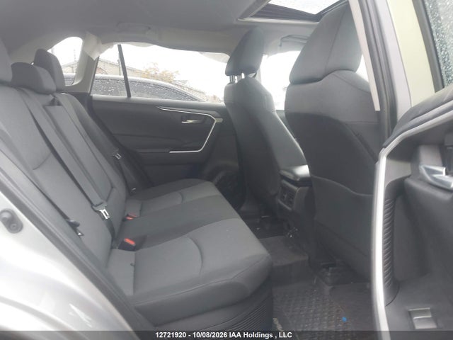 2T3RWRFV8RW237566 Toyota RAV4