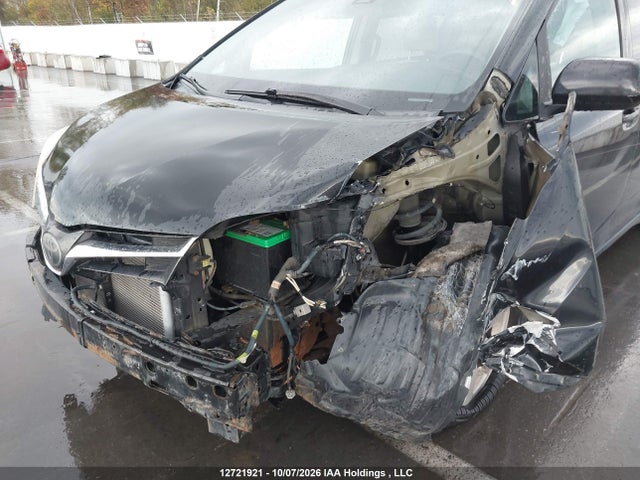 Toyota Sienna 2018 5TDKZ3DC6JS951726 Image 6