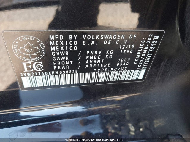 12702600 :رقم المزاد ، 3VW217AUXHM038325 vin ، 2017 Volkswagen Golf 1.8 Tsi Comfortline/1.8 Tsi Highline/1.8 Tsi Trendline مزاد بيع